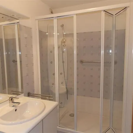 T2 Centre Luchon - Balcon Sud - Parking Prive - 4/6 Personnes - Fr-1-313-141